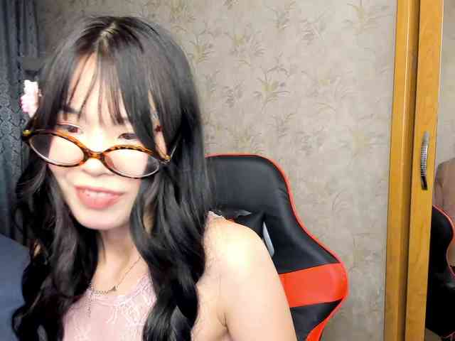 Akiba-cute webcam