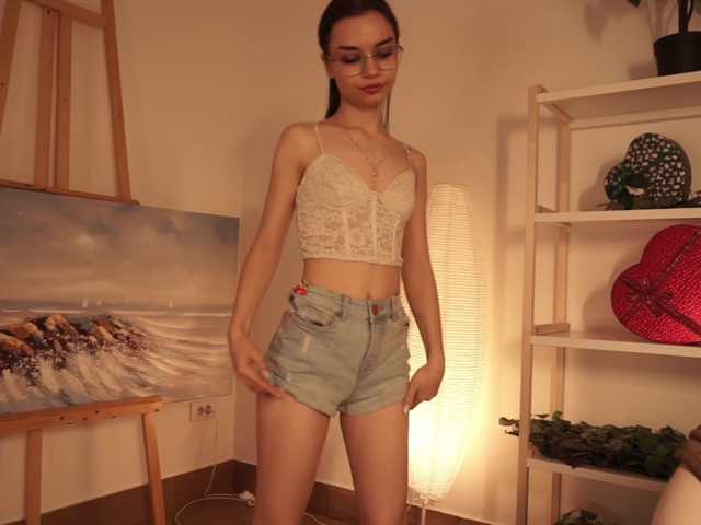 Pugovka-Squirter live cam on BongaCams