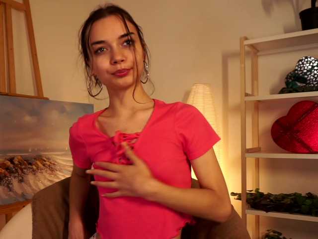 Pugovka-Squirter live cam on BongaCams