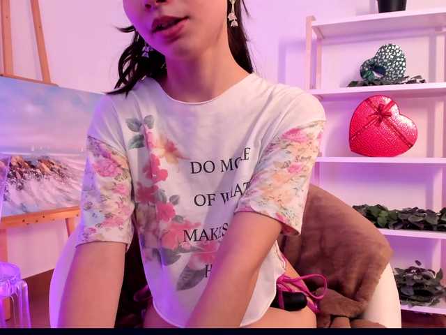 Pugovka-Squirter live cam on BongaCams
