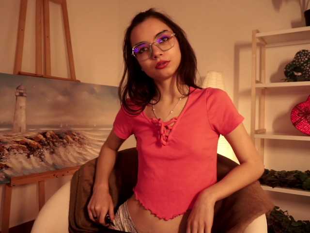 Pugovka-Squirter live cam on BongaCams