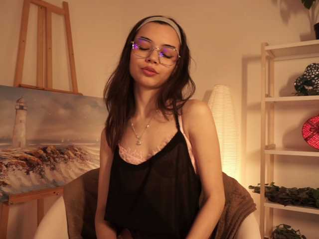 Pugovka-Squirter live cam on BongaCams