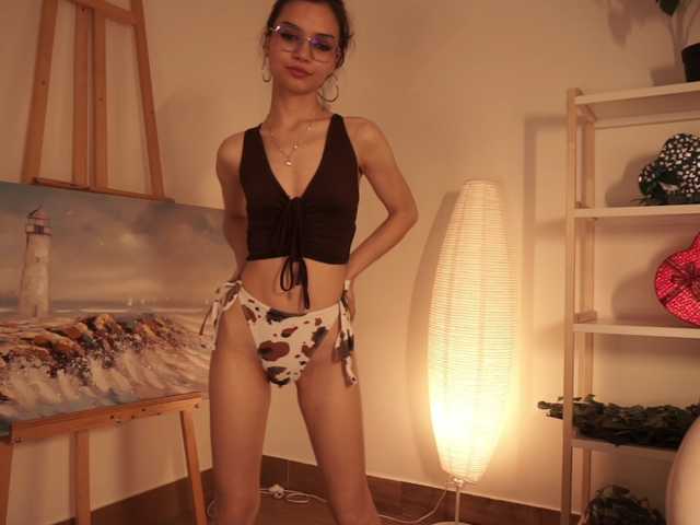 Pugovka-Squirter live cam on BongaCams