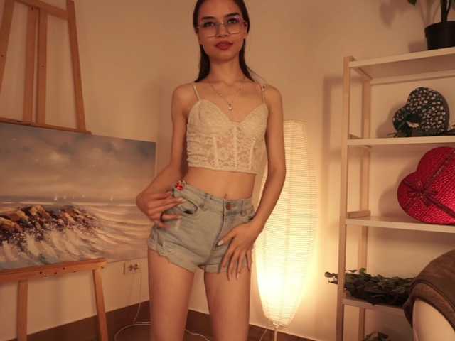 Pugovka-Squirter live cam on BongaCams