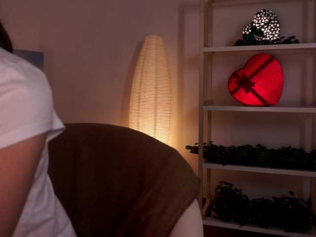 Pugovka-Squirter live cam on BongaCams