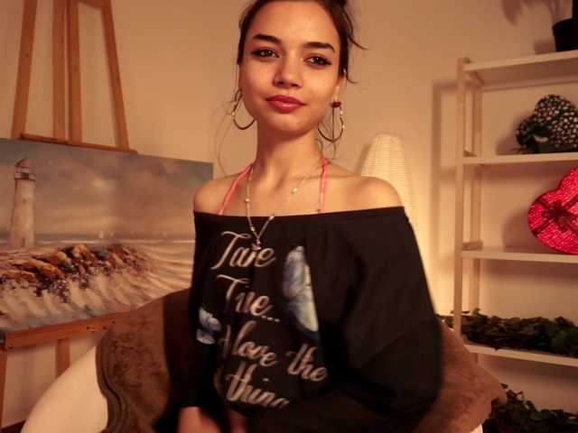 Pugovka-Squirter live cam on BongaCams