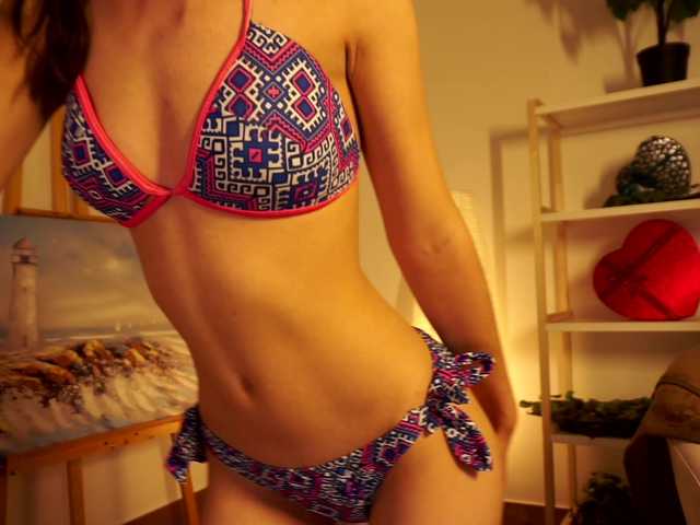 Pugovka-Squirter live cam on BongaCams
