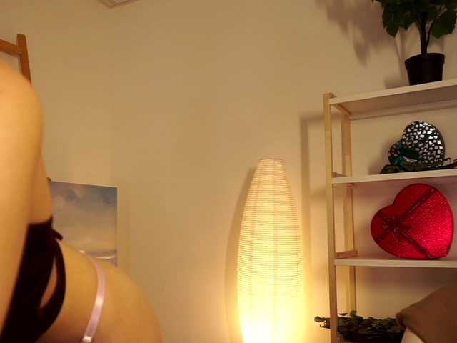 Pugovka-Squirter live cam on BongaCams