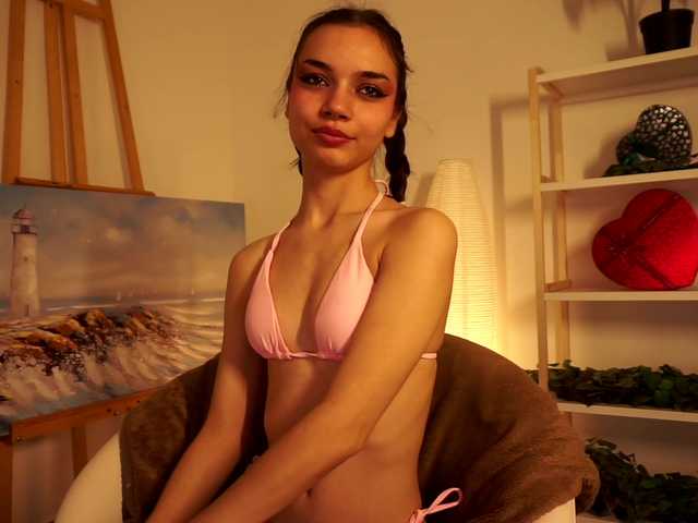 Pugovka-Squirter live cam on BongaCams