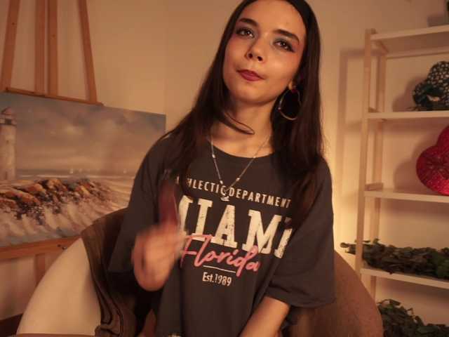 Pugovka-Squirter live cam on BongaCams