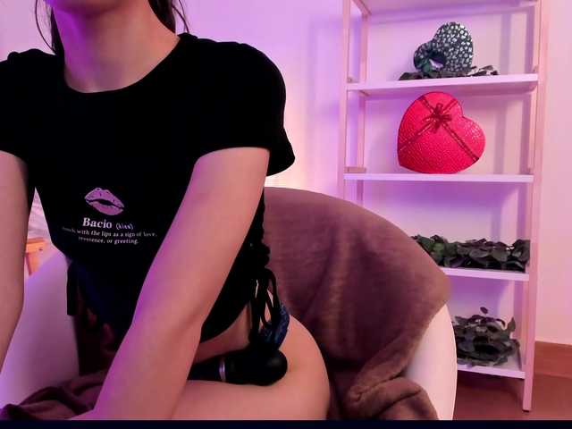 pugovka-squirter live sex show