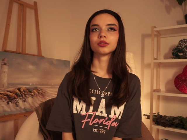 Pugovka-Squirter live cam on BongaCams