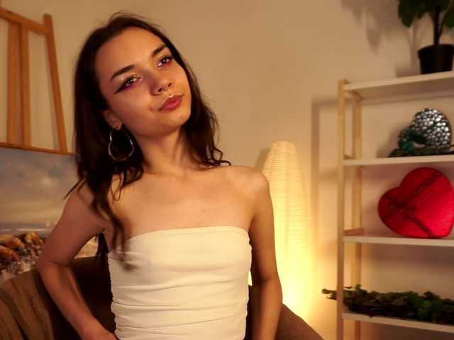 Pugovka-Squirter live cam on BongaCams