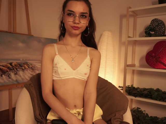 Pugovka-squirter live cam