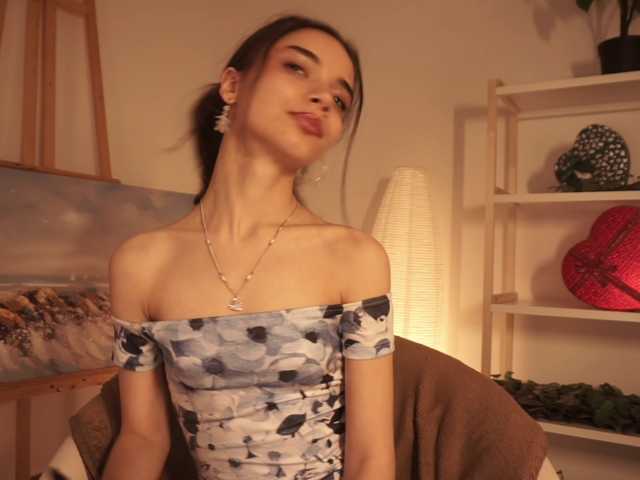Pugovka-Squirter live cam on BongaCams
