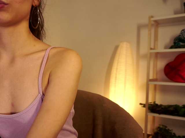 Pugovka-Squirter live cam on BongaCams