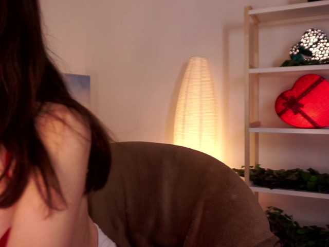 Pugovka-Squirter live cam on BongaCams
