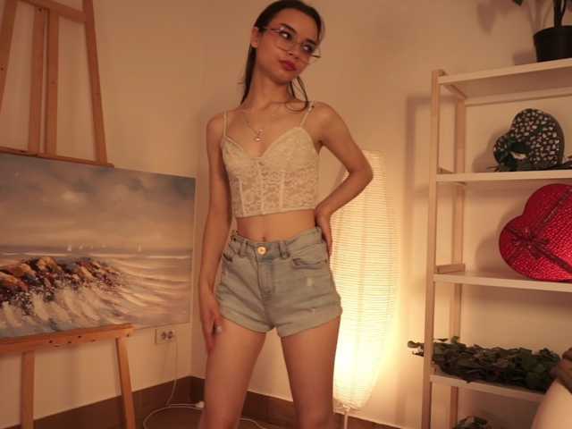 Pugovka-Squirter live cam on BongaCams