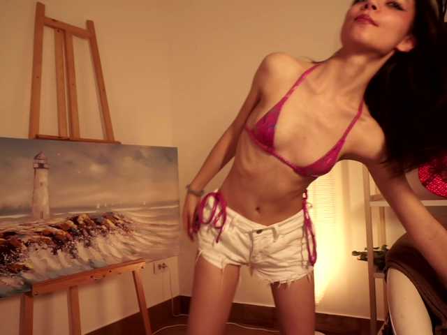 Pugovka-Squirter live cam on BongaCams