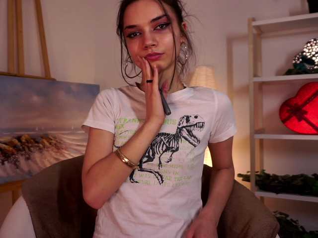 Pugovka-Squirter live cam on BongaCams