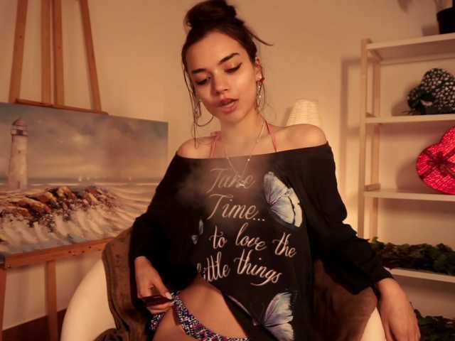 Pugovka-Squirter live cam on BongaCams