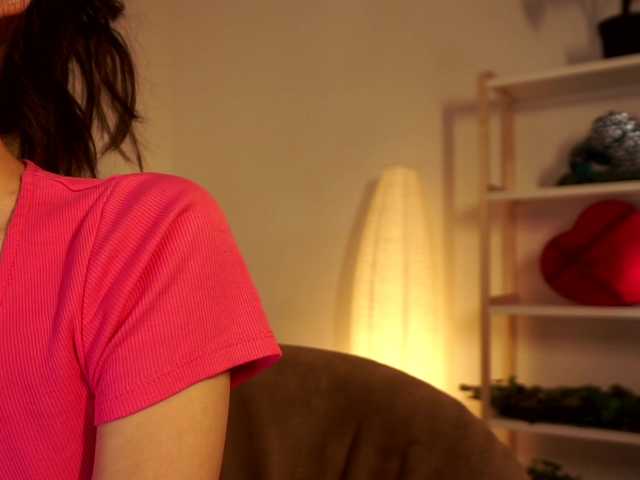 Pugovka-Squirter live cam on BongaCams