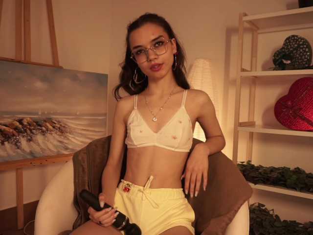 Pugovka-squirter live cam