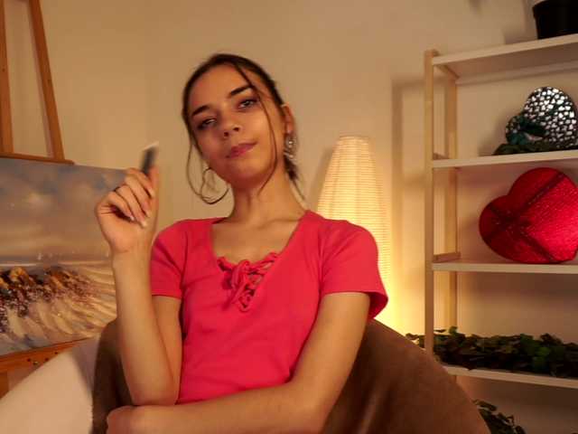 Pugovka-Squirter live cam on BongaCams