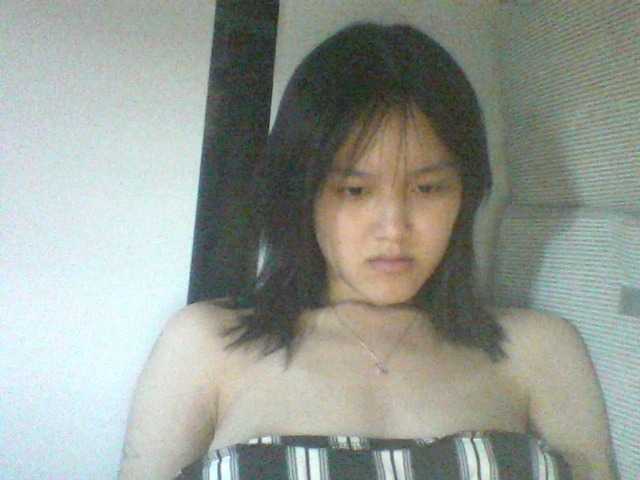 Alina-2k live cam on BongaCams
