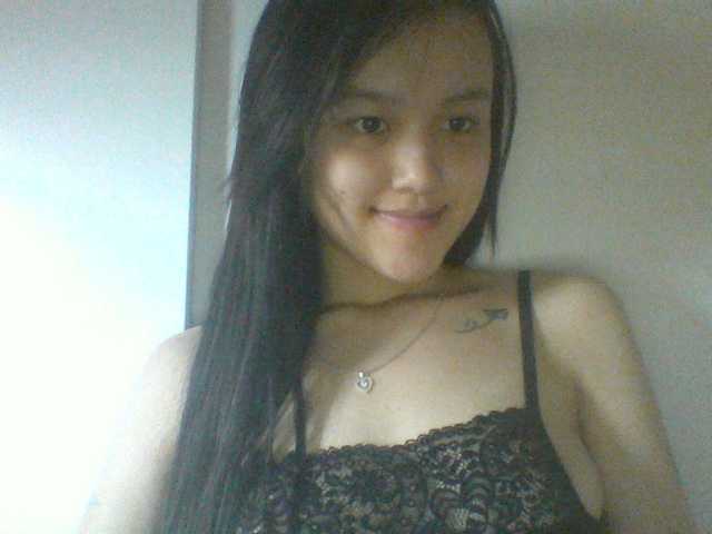 Alina-2k live cam on BongaCams