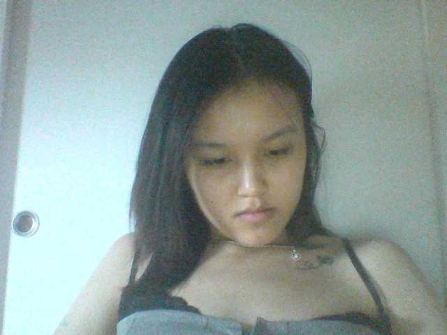 Alina-2k live cam on BongaCams
