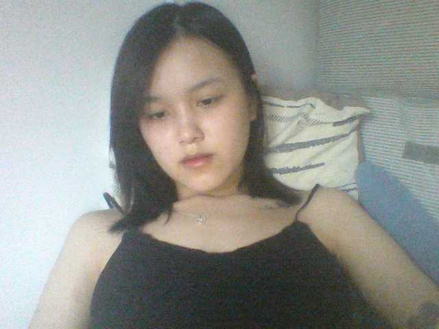 Alina-2k live cam on BongaCams