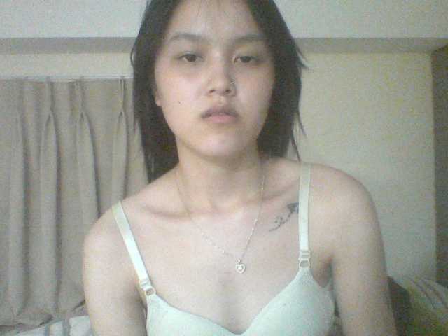 Alina-2k live cam on BongaCams