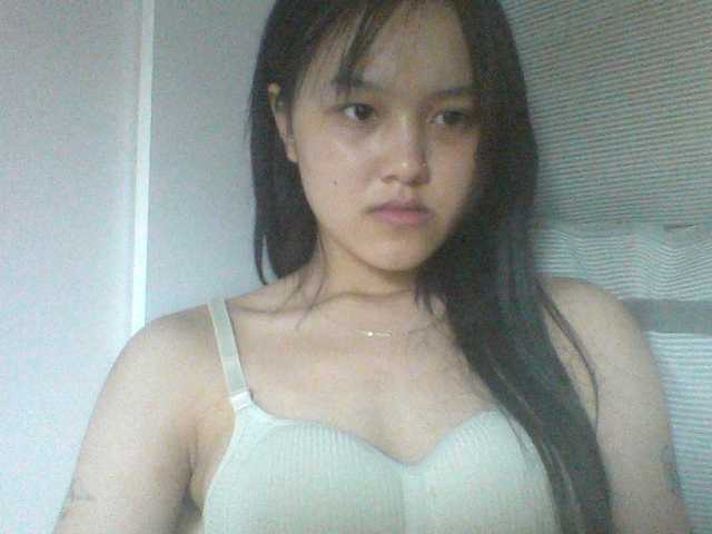 Alina-2k live cam on BongaCams
