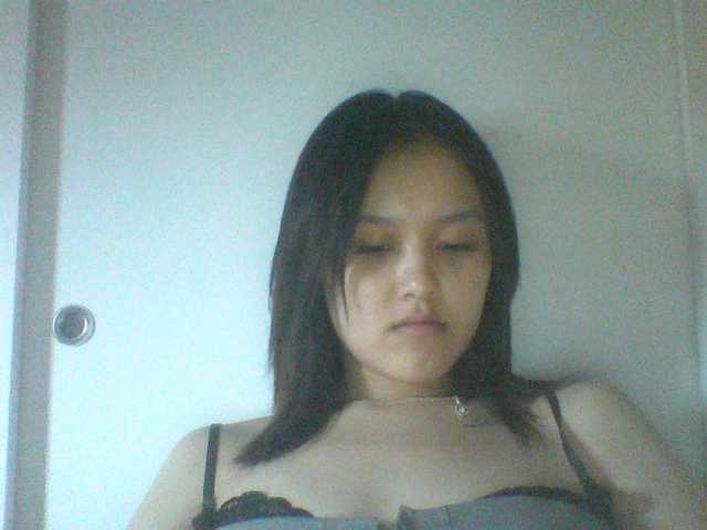 Alina-2k live cam on BongaCams