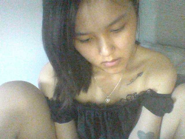 Alina-2k live cam on BongaCams