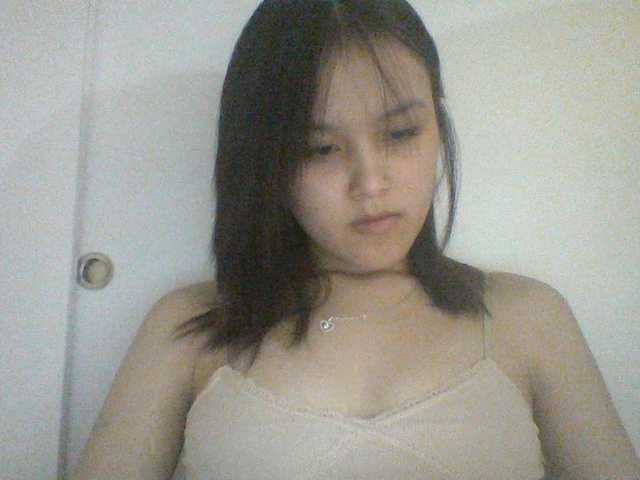 Alina-2k live cam on BongaCams