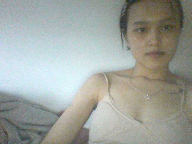 Alina-2k live cam on BongaCams