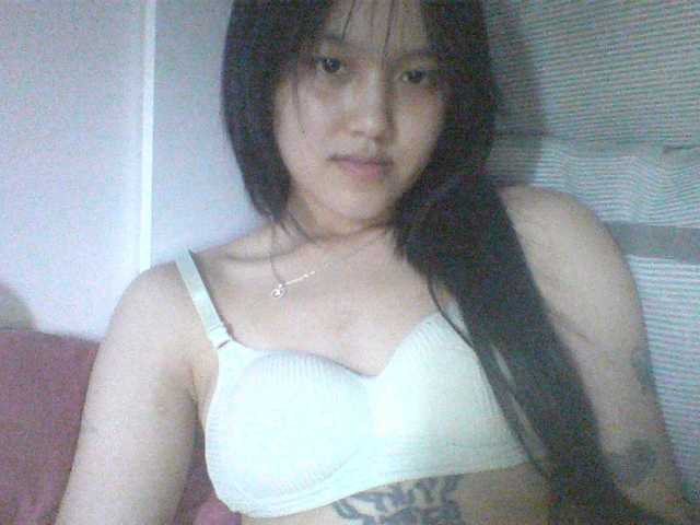 Alina-2k live cam on BongaCams