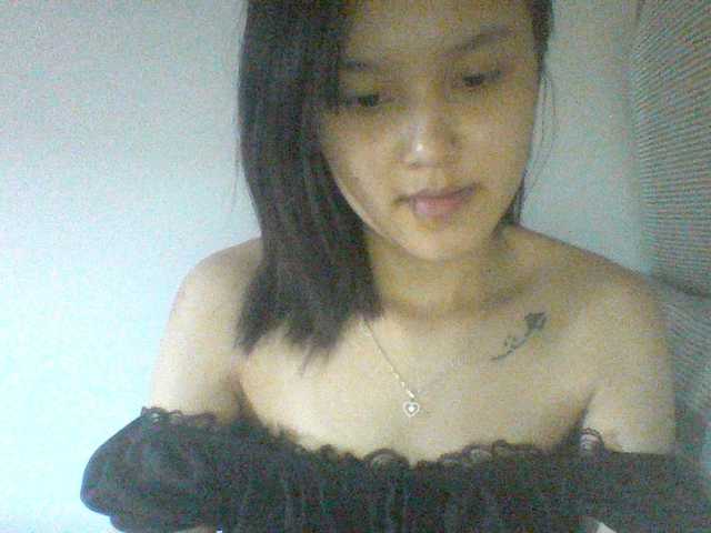 Alina-2k live cam on BongaCams