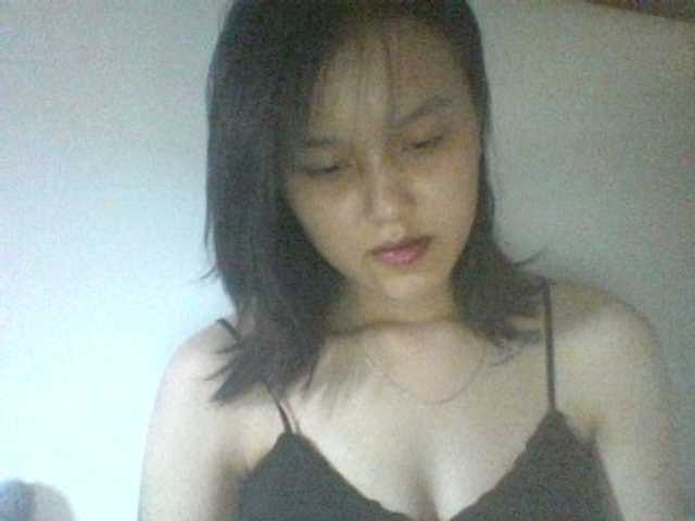 Alina-2k live cam on BongaCams