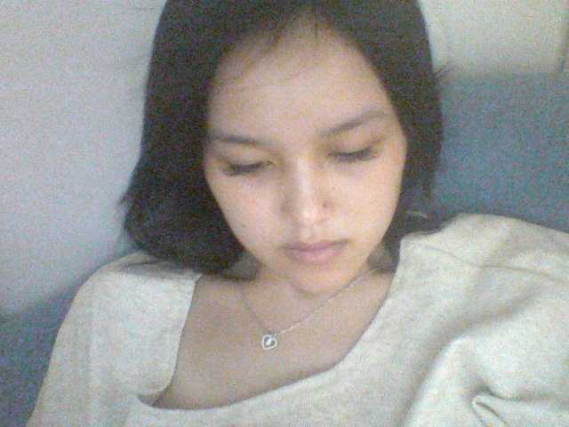 Alina-2k live cam on BongaCams