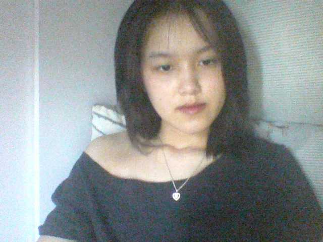 Alina-2k live cam on BongaCams