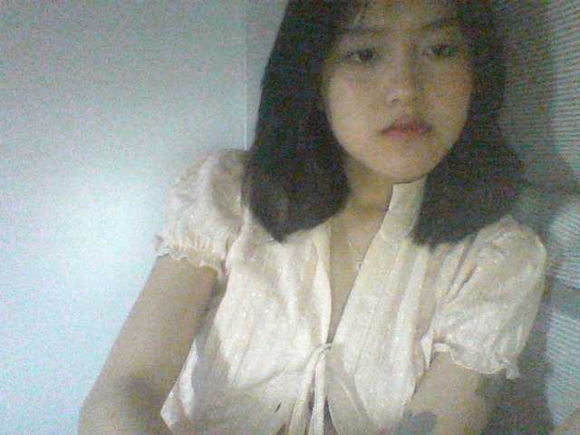 Alina-2k live cam on BongaCams
