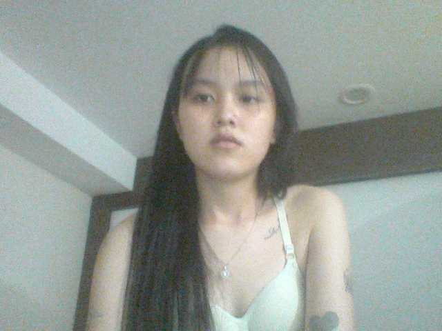 Alina-2k live cam on BongaCams