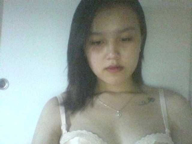 Alina-2k live cam on BongaCams