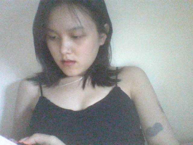 Alina-2k live cam on BongaCams