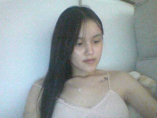 Alina-2k webcam