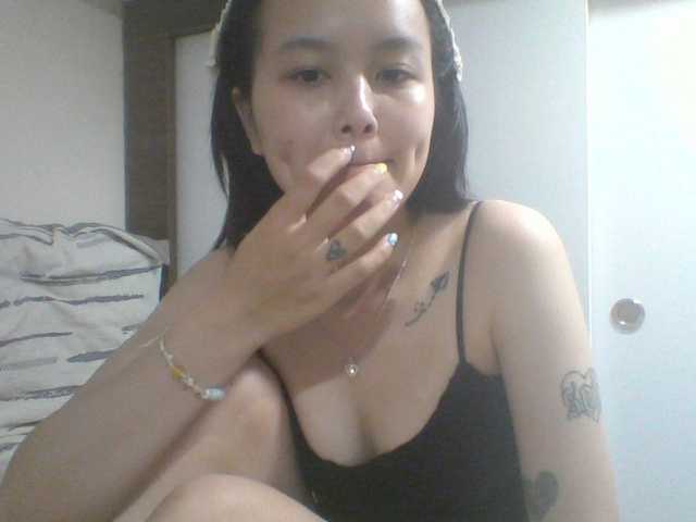 Alina-2k webcam