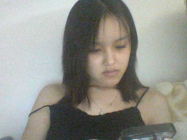 Alina-2k live cam on BongaCams